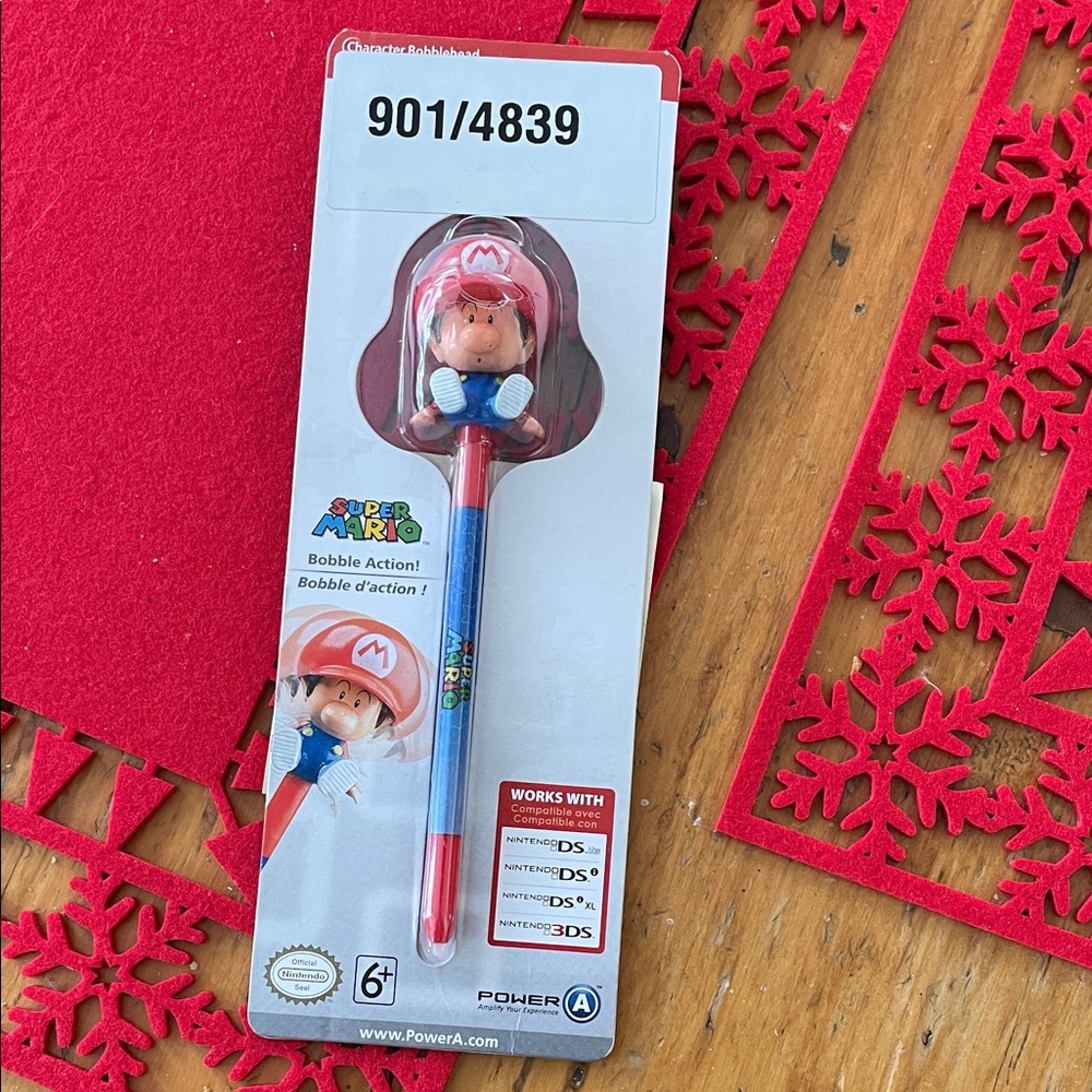 Nintendo Super Mario Bobblehead Pen - Red and Blue